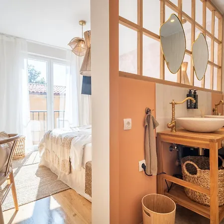 아파트 Flegma - By Hoxilis *